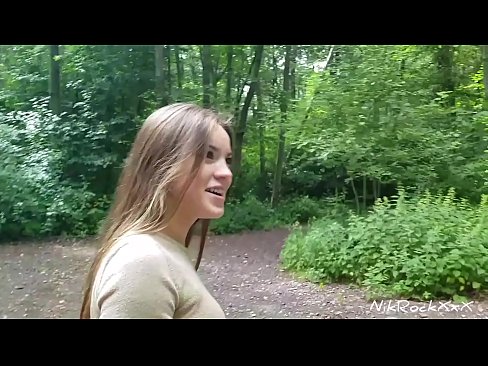 ❤️ Evelini sem predlagal, da bi seksala na javnem mestu! Rekla je da. Potem sem jo zajebal v rit in ji naredil spermo v usta. Nato se je posrkala. ️❌ Slute na sl.redporn-tv.ru ☑